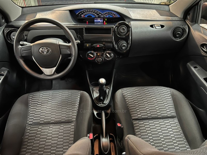 ETIOS 1.3 X 16V FLEX 4P MANUAL - 2015 - CAXIAS DO SUL