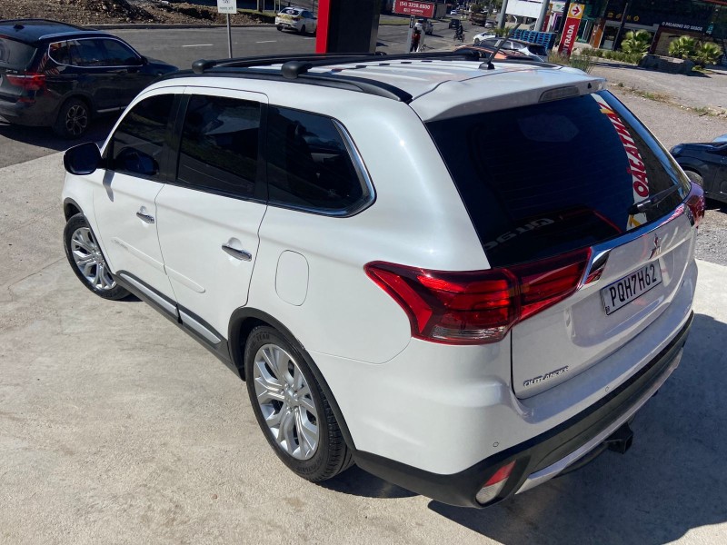 OUTLANDER 2.2 4X4 16V DIESEL 4P AUTOMÁTICO - 2016 - CAXIAS DO SUL