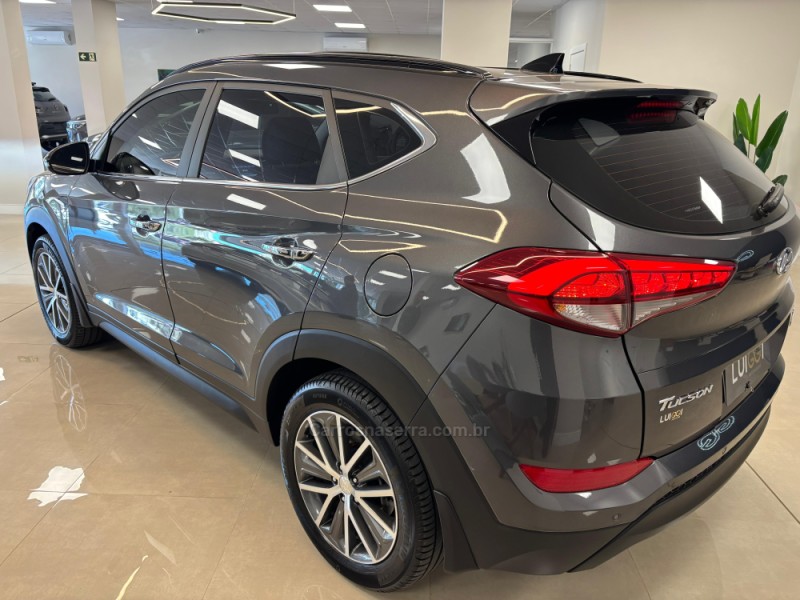 TUCSON 1.6 16V T-GDI GASOLINA LIMITED ECOSHIFT - 2022 - CARLOS BARBOSA