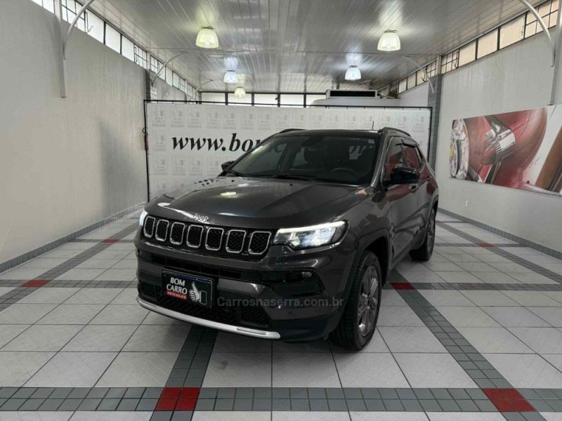 COMPASS 1.3 LONGITUDE T270 16V TURBO 4X2 FLEX 4P AUTOMÁTICO - 2023 - PORTO ALEGRE