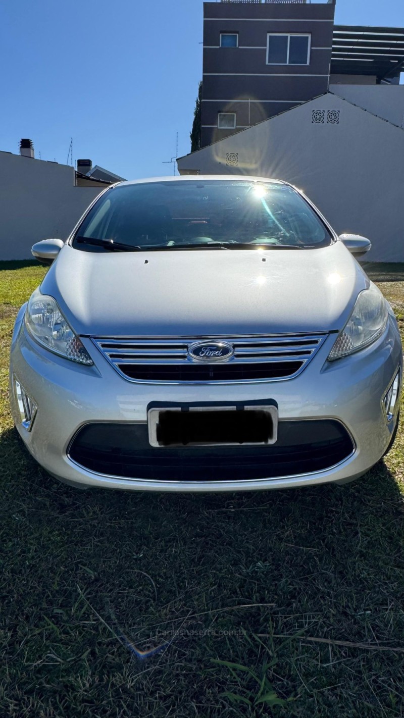 FIESTA 1.6 SE SEDAN 16V FLEX 4P MANUAL - 2012 - CAXIAS DO SUL