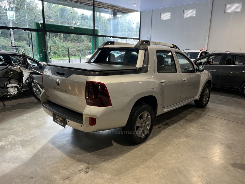 OROCH 1.6 16V DYNAMIQUE FLEX 4P MANUAL - 2017 - CAXIAS DO SUL