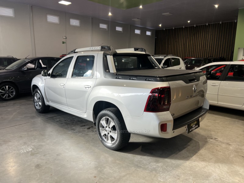OROCH 1.6 16V DYNAMIQUE FLEX 4P MANUAL - 2017 - CAXIAS DO SUL