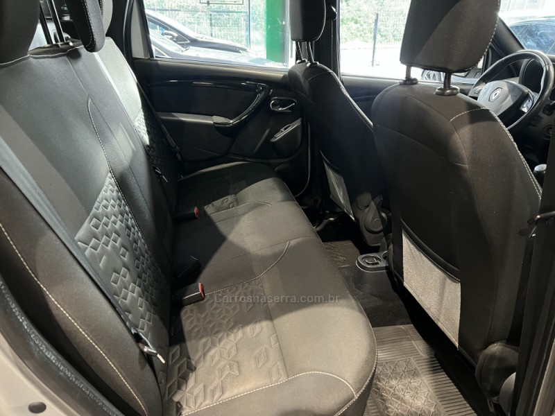 OROCH 1.6 16V DYNAMIQUE FLEX 4P MANUAL - 2017 - CAXIAS DO SUL