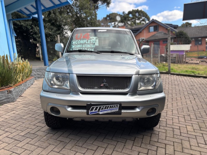 PAJERO TR4 2.0 4X4 16V 131CV GASOLINA 4P AUTOMÁTICO - 2004 - CANELA