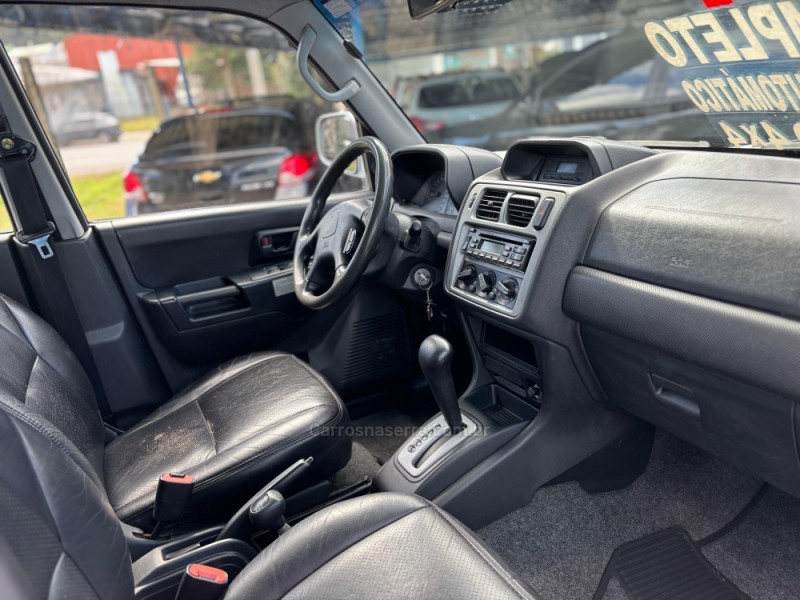 PAJERO TR4 2.0 4X4 16V 131CV GASOLINA 4P AUTOMÁTICO - 2004 - CANELA