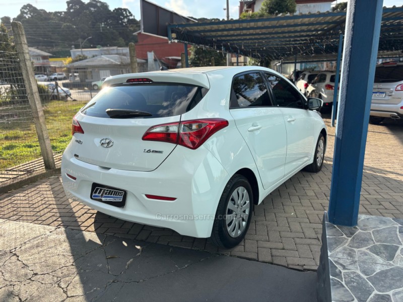 HB20 1.6 COMFORT 16V FLEX 4P MANUAL - 2014 - CANELA
