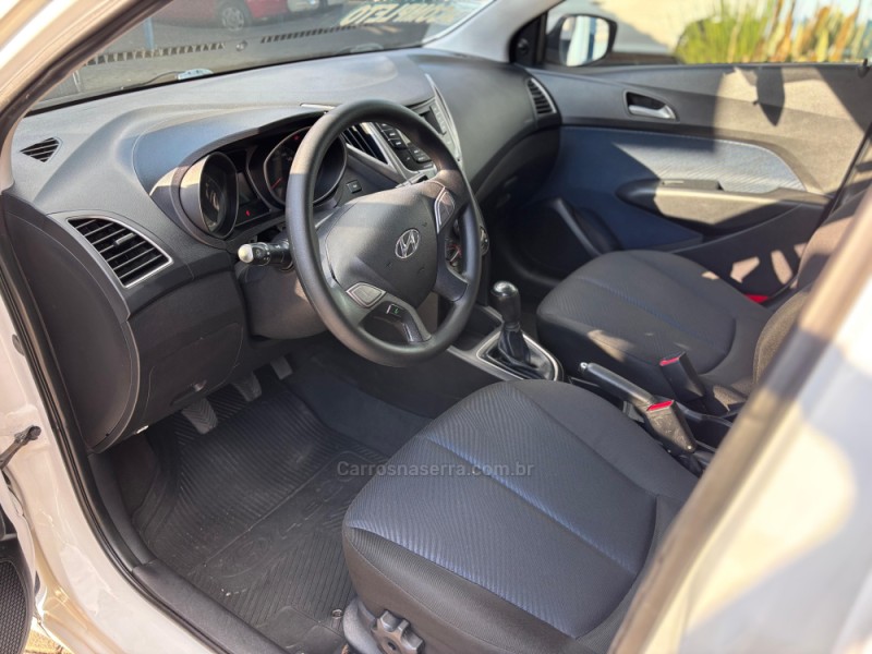 HB20 1.6 COMFORT 16V FLEX 4P MANUAL - 2014 - CANELA