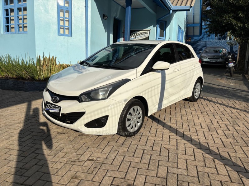 hb20 1.6 comfort 16v flex 4p manual 2014 canela