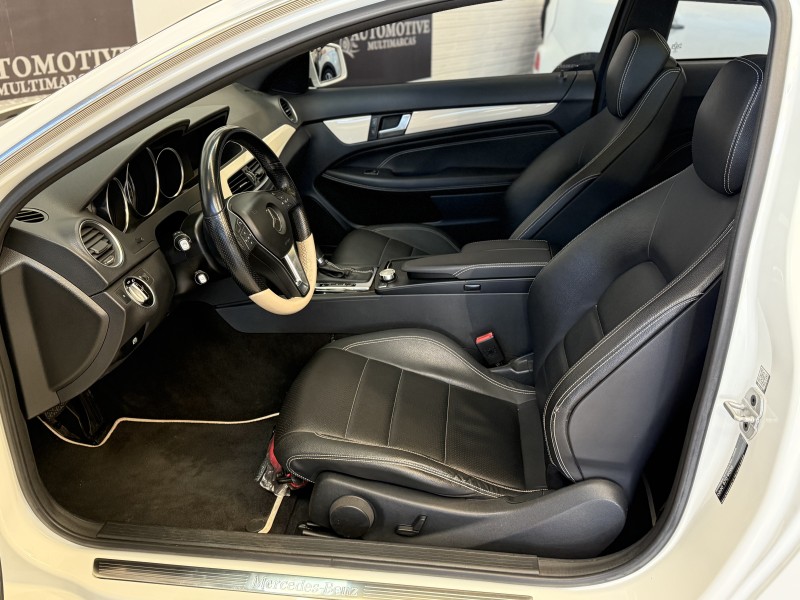 C 180 1.6 CGI COUPE 16V TURBO GASOLINA 2P AUTOMÁTICO - 2015 - CAXIAS DO SUL