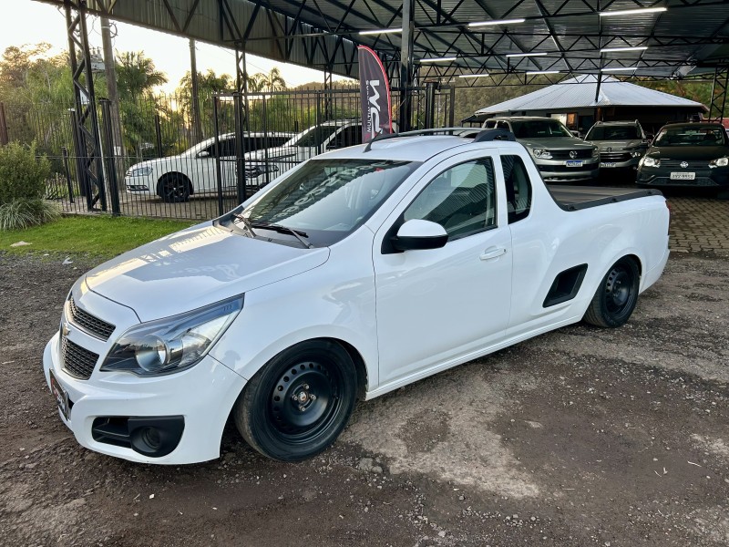 montana 1.4 mpfi ls cs 8v flex 2p manual 2015 sao sebastiao do cai