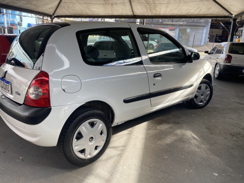 CLIO 1.0 AUTHENTIQUE 16V FLEX 4P MANUAL - 2004 - CAXIAS DO SUL