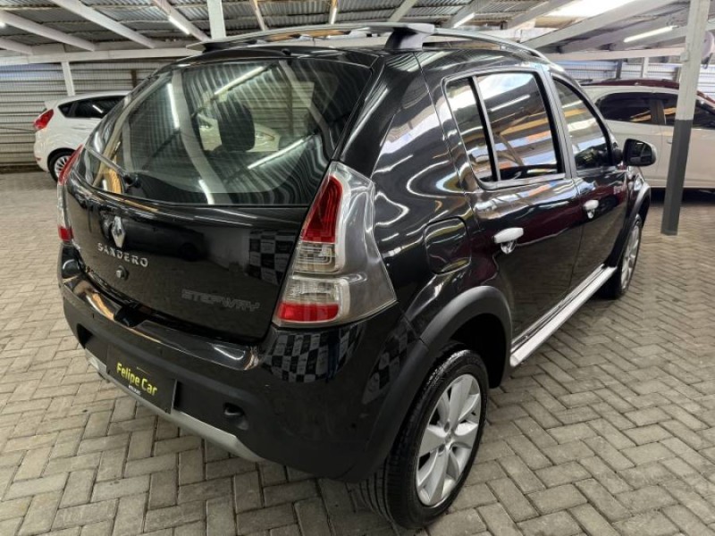 SANDERO 1.6 STEPWAY 8V FLEX 4P MANUAL - 2013 - CAXIAS DO SUL