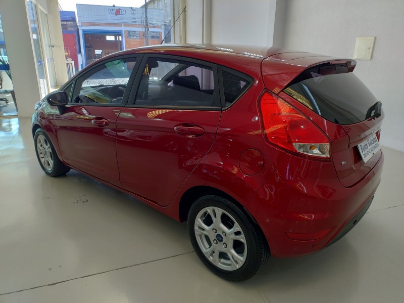 FIESTA 1.6 SE HATCH 16V FLEX 4P MANUAL - 2016 - BENTO GONçALVES