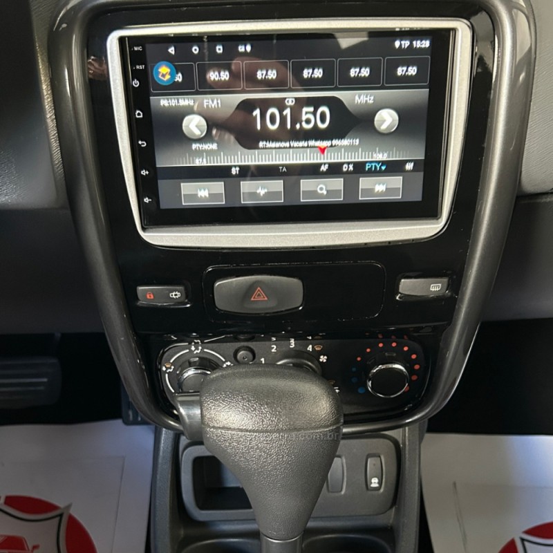 DUSTER 2.0 TECH ROAD II 4X2 16V FLEX 4P AUTOMÁTICO - 2014 - VACARIA