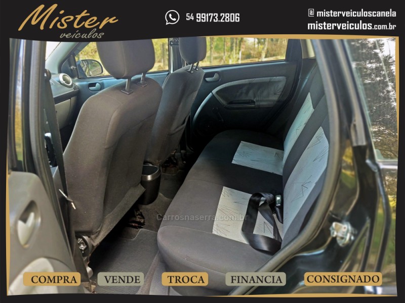 FIESTA 1.0 MPI CLASS 8V FLEX 4P MANUAL - 2010 - CANELA