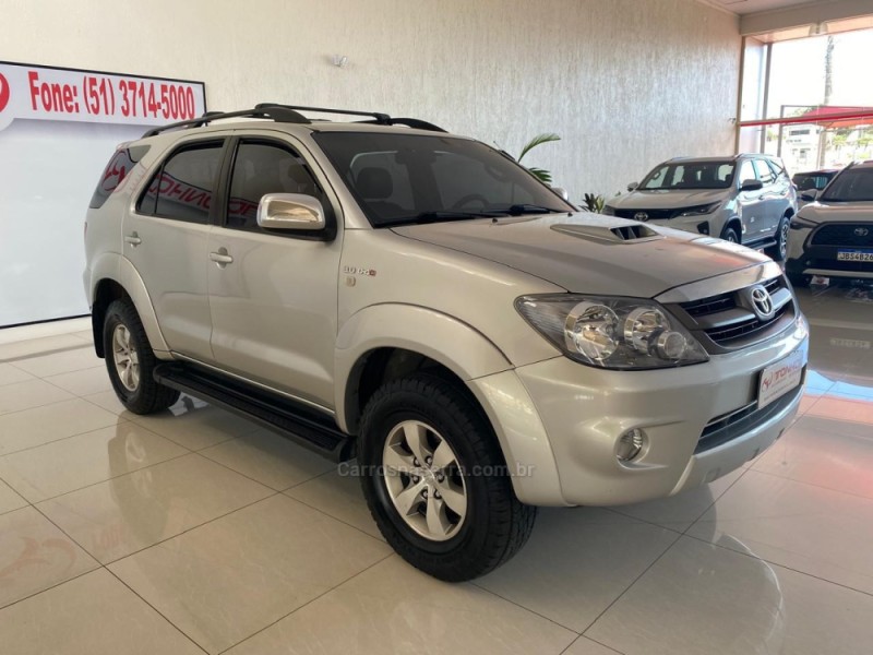 HILUX SW4 3.0 SRV 4X4 CD 16V TURBO INTERCOOLER DIESEL 4P AUTOMÁTICO - 2006 - LAJEADO
