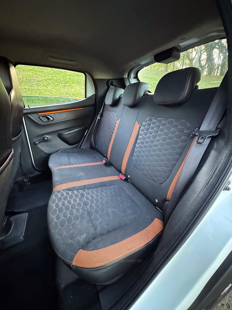 KWID 1.0 12V OUTSIDER FLEX 4P MANUAL - 2020 - PASSO FUNDO