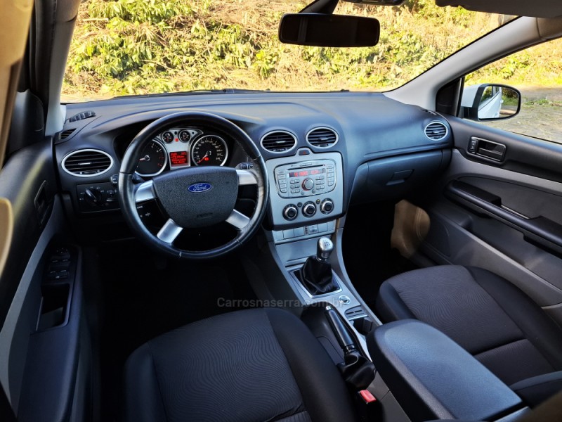 FOCUS 2.0 GLX 16V GASOLINA 4P MANUAL - 2013 - BENTO GONçALVES