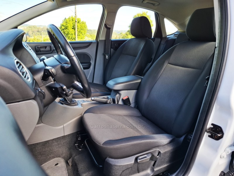 FOCUS 2.0 GLX 16V GASOLINA 4P MANUAL - 2013 - BENTO GONçALVES