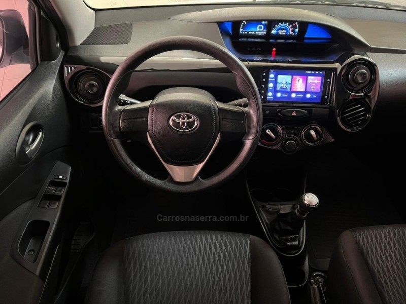ETIOS 1.5 X SEDAN 16V FLEX 4P MANUAL - 2020 - LAJEADO