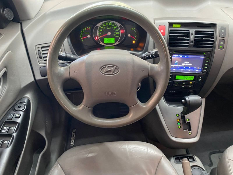 TUCSON 2.0 MPFI GLS 16V 143CV 2WD FLEX 4P AUTOMÁTICO - 2015 - CAXIAS DO SUL
