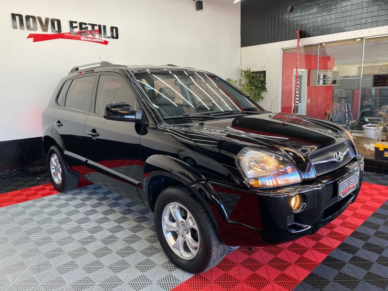 TUCSON 2.0 MPFI GLS 16V 143CV 2WD FLEX 4P AUTOMÁTICO - 2015 - CAXIAS DO SUL