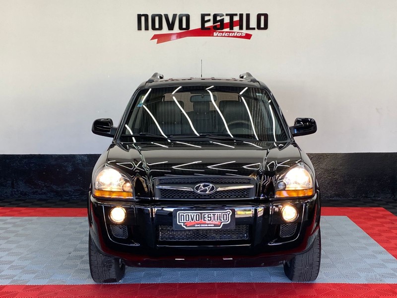 TUCSON 2.0 MPFI GLS 16V 143CV 2WD FLEX 4P AUTOMÁTICO - 2015 - CAXIAS DO SUL