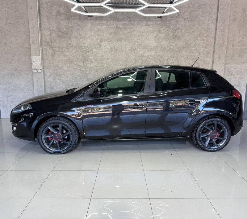 BRAVO 1.8 SPORTING 16V FLEX 4P MANUAL - 2016 - CAXIAS DO SUL