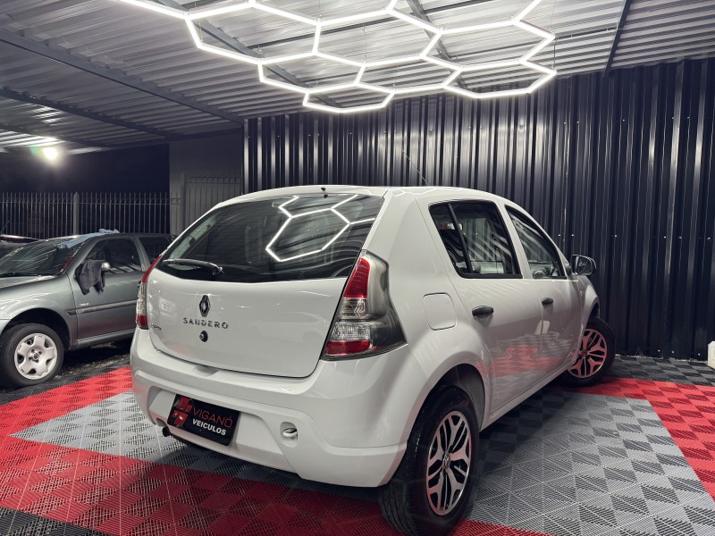 SANDERO 1.0 EXPRESSION 16V FLEX 4P MANUAL - 2014 - CAXIAS DO SUL