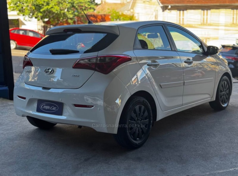 HB20 1.0 COMFORT PLUS 12V FLEX 4P MANUAL - 2014 - CAXIAS DO SUL