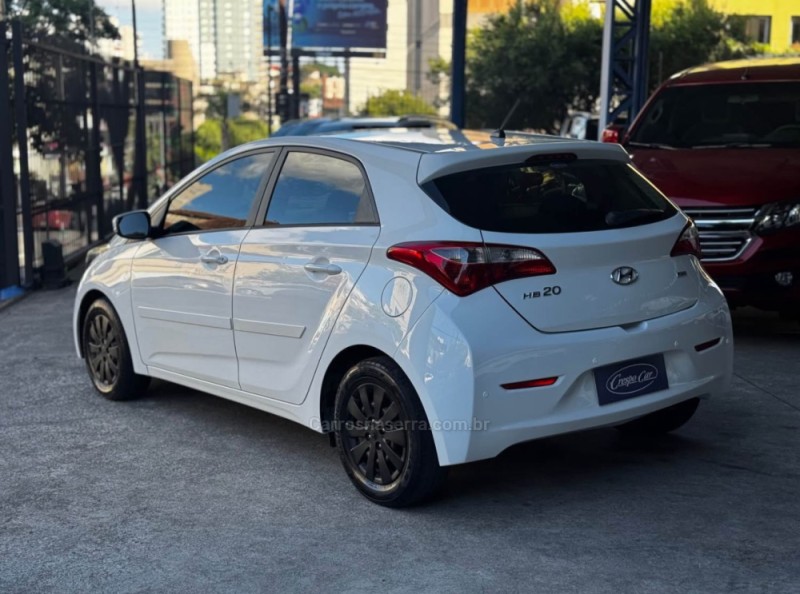HB20 1.0 COMFORT PLUS 12V FLEX 4P MANUAL - 2014 - CAXIAS DO SUL
