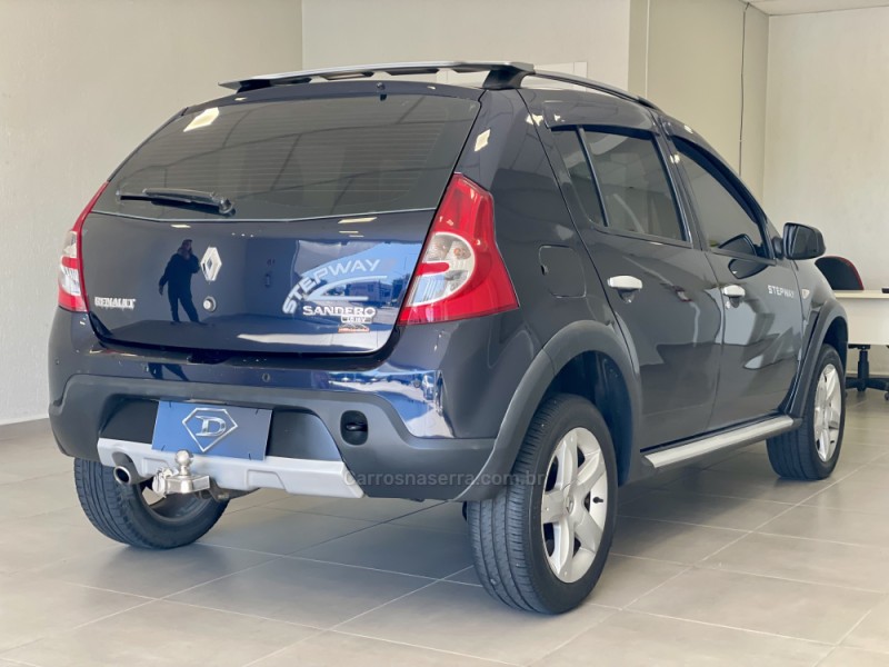 SANDERO 1.6 STEPWAY 16V FLEX 4P MANUAL - 2009 - CAXIAS DO SUL