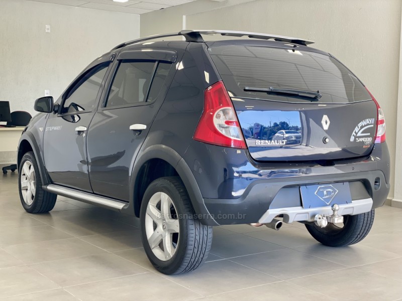 SANDERO 1.6 STEPWAY 16V FLEX 4P MANUAL - 2009 - CAXIAS DO SUL
