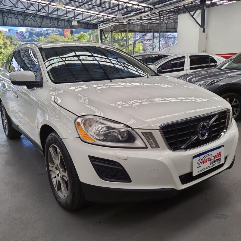 XC60 2.0 T6 R DESIGN TURBO GASOLINA 4P AUTOMÁTICO - 2011 - CAXIAS DO SUL
