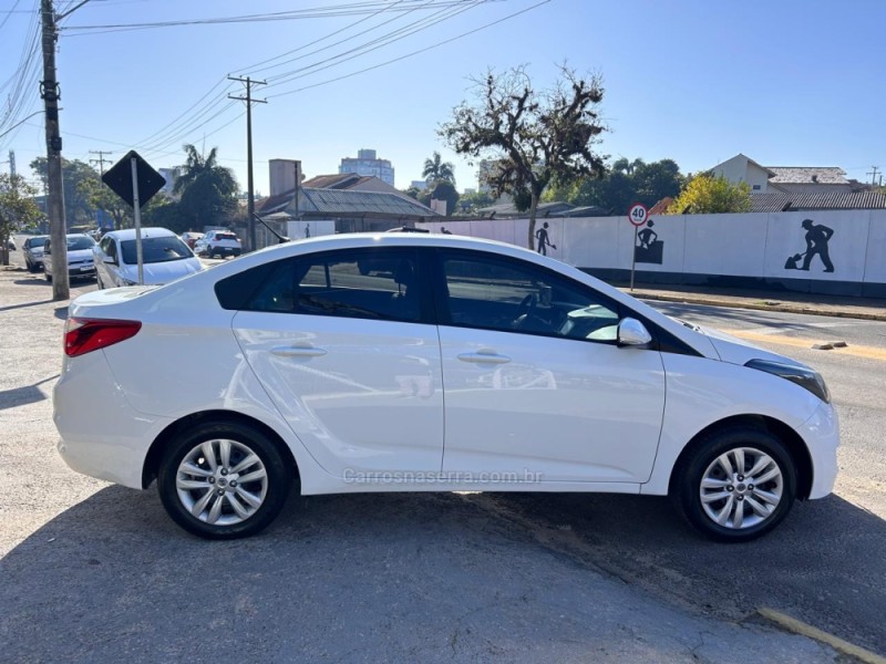 HB20S 1.6 STYLE 16V FLEX 4P AUTOMÁTICO - 2018 - VENâNCIO AIRES