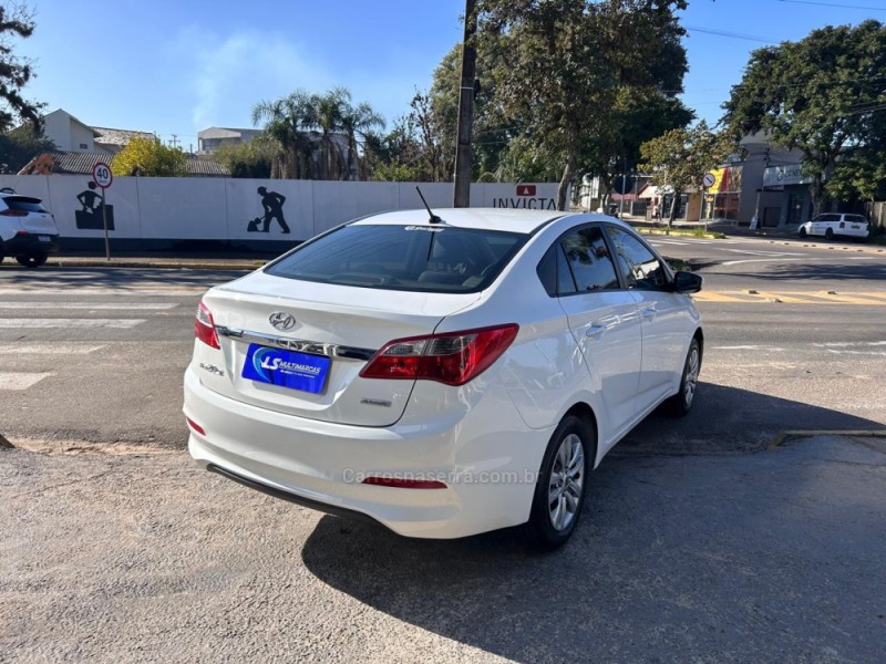 HB20S 1.6 STYLE 16V FLEX 4P AUTOMÁTICO - 2018 - VENâNCIO AIRES