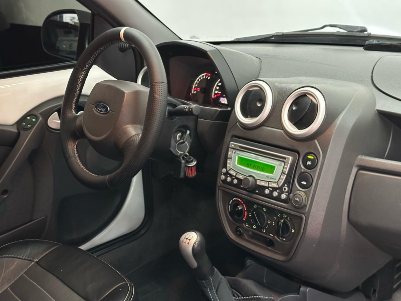 KA 1.6 MPI SPORT 8V FLEX 2P MANUAL - 2013 - CAXIAS DO SUL