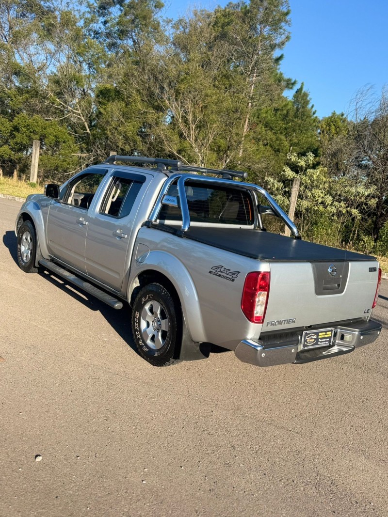 FRONTIER 2.5 LE 4X4 CD TURBO ELETRONIC DIESEL 4P MANUAL - 2011 - BENTO GONçALVES
