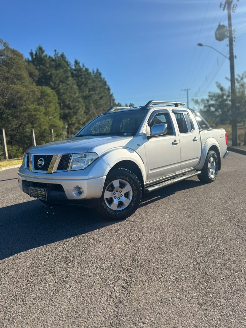 FRONTIER 2.5 LE 4X4 CD TURBO ELETRONIC DIESEL 4P MANUAL - 2011 - BENTO GONçALVES