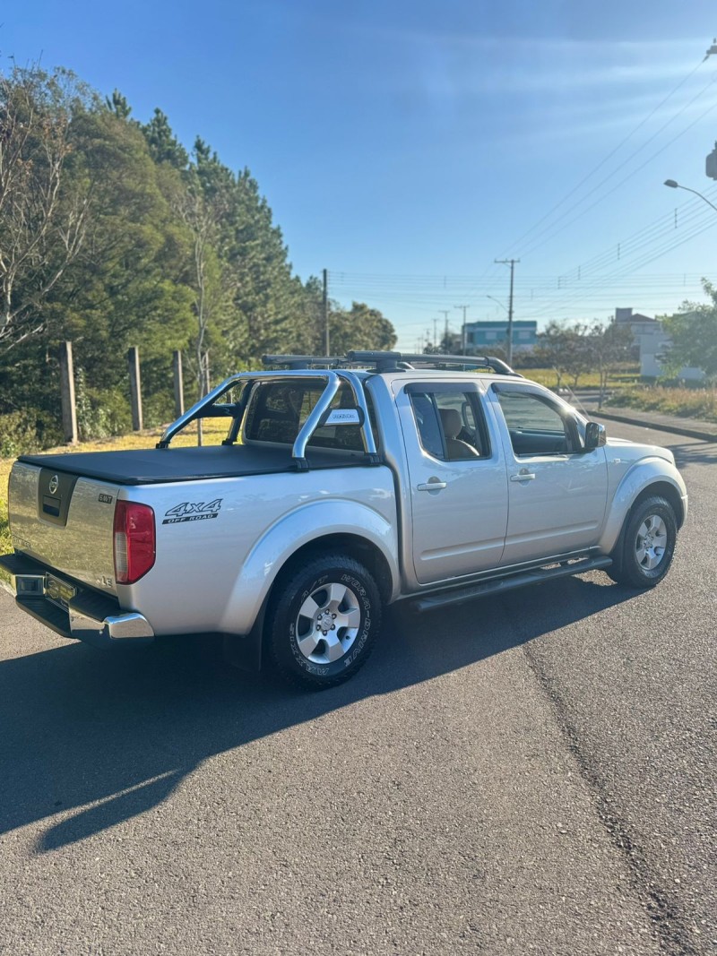 FRONTIER 2.5 LE 4X4 CD TURBO ELETRONIC DIESEL 4P MANUAL - 2011 - BENTO GONçALVES