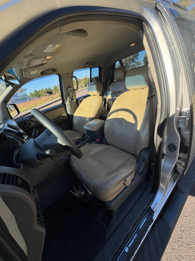 FRONTIER 2.5 LE 4X4 CD TURBO ELETRONIC DIESEL 4P MANUAL - 2011 - BENTO GONçALVES