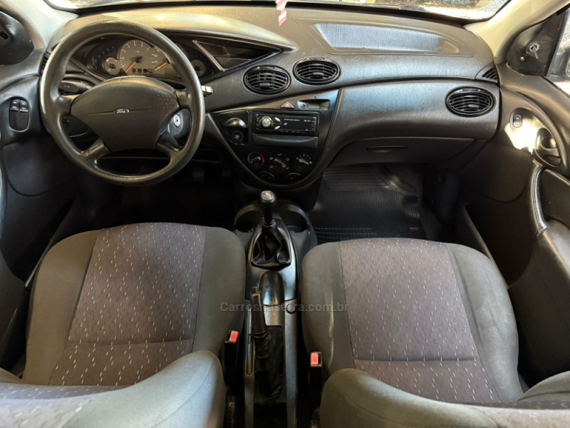 FOCUS 1.6 GL 8V GASOLINA 4P MANUAL - 2005 - FARROUPILHA
