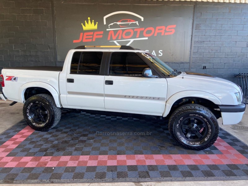 S10 2.8 4X4 CD 12V TURBO INTERCOOLER DIESEL 4P MANUAL - 2006 - CAXIAS DO SUL