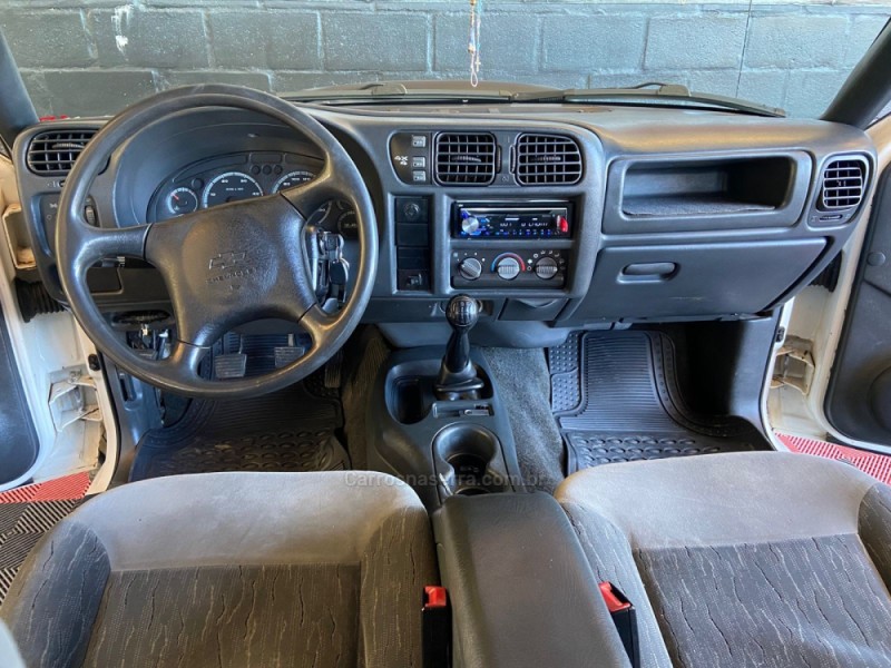 S10 2.8 4X4 CD 12V TURBO INTERCOOLER DIESEL 4P MANUAL - 2006 - CAXIAS DO SUL