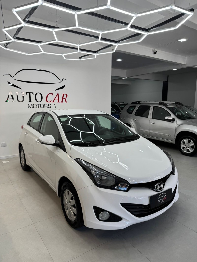 HB20 1.6 COMFORT PLUS 16V FLEX 4P MANUAL - 2015 - CAXIAS DO SUL