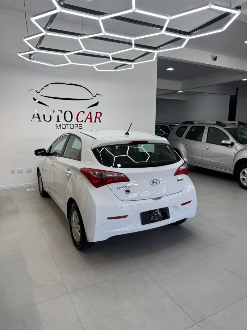 HB20 1.6 COMFORT PLUS 16V FLEX 4P MANUAL - 2015 - CAXIAS DO SUL