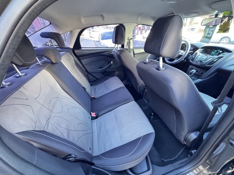 FOCUS 2.0 SE PLUS SEDAN 16V FLEX 4P AUTOMÁTICO - 2015 - CAXIAS DO SUL