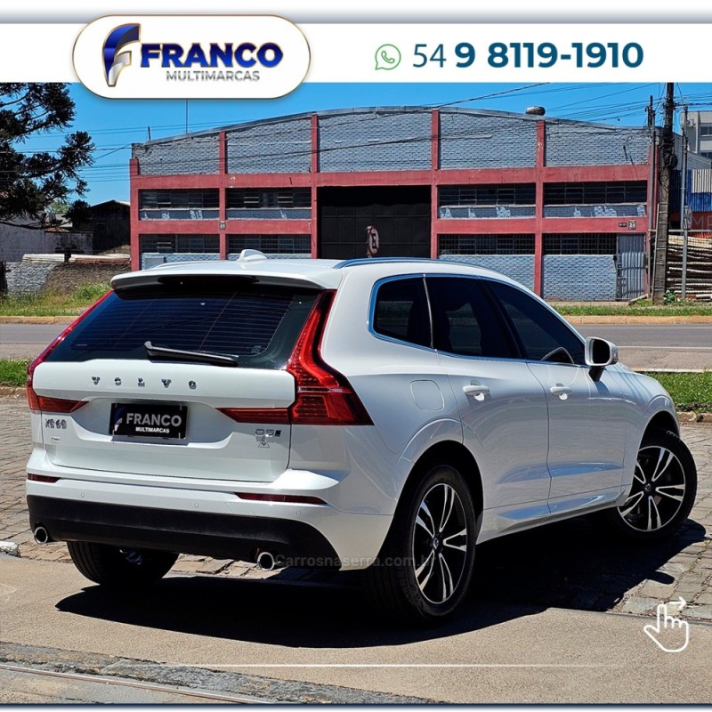 XC60 2.0 D5 MOMENTUM AWD DIESEL 4P AUTOMÁTICO - 2019 - VACARIA