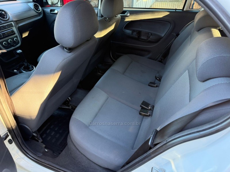 GOL 1.0 MI TREND 8V FLEX 4P MANUAL - 2009 - FARROUPILHA